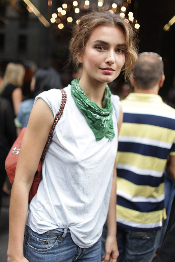 mar rojo 19 spring tips green bandana